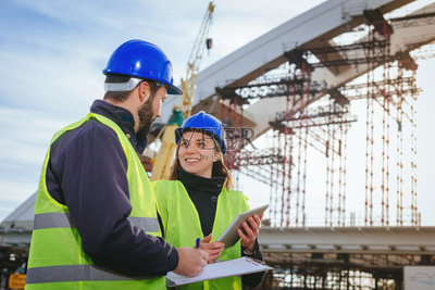 藍圖,建筑工地,做計劃,工程師,安全帽